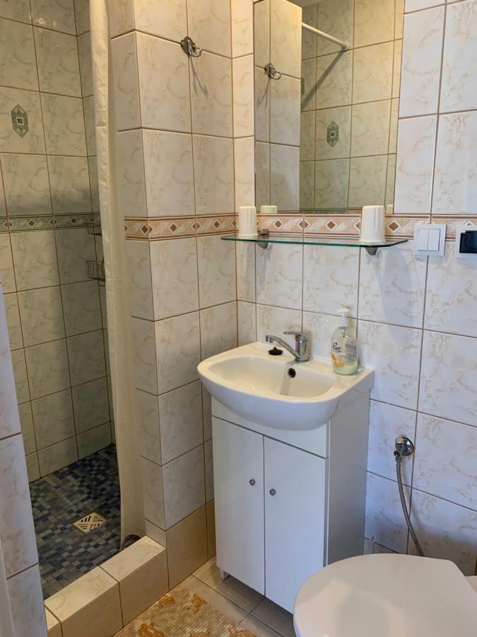 Pokoje Goscinne Matros Ustronie Morskie Buitenkant foto